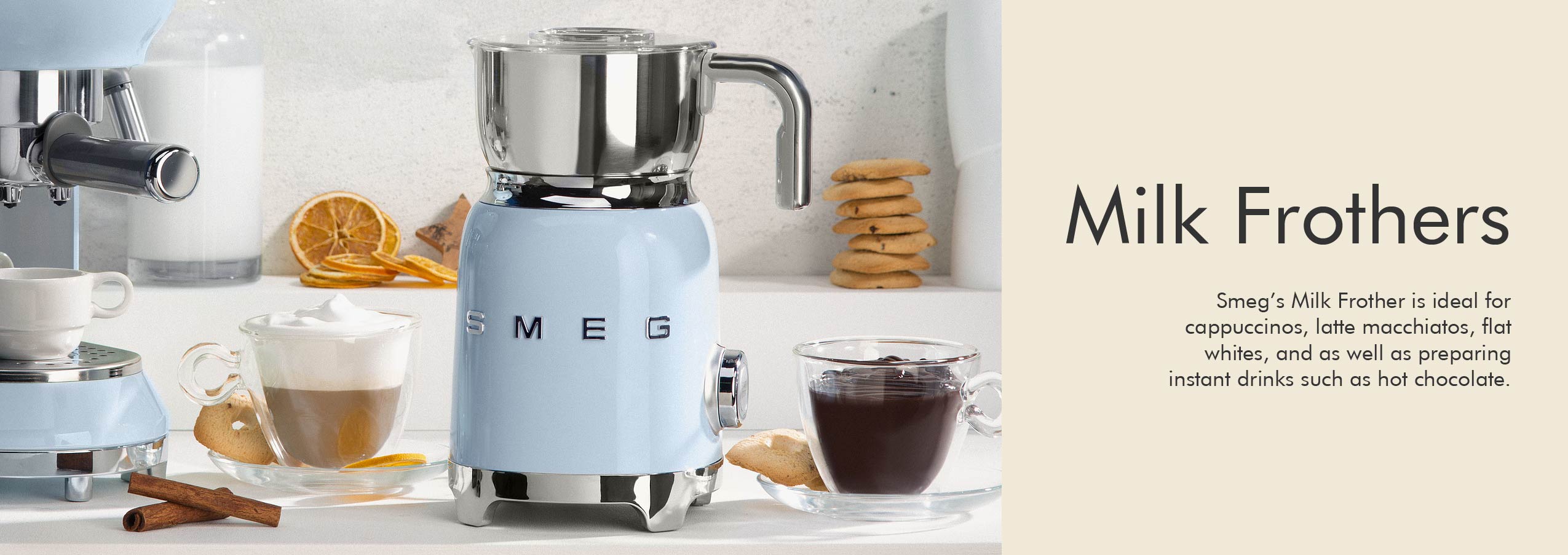 Smeg MFF01 Electric Milk Frother Crema