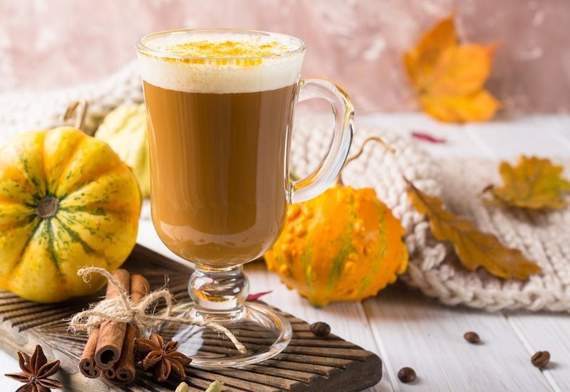 Pumpkin Spice Latte - söt och kryddig pumpalatte