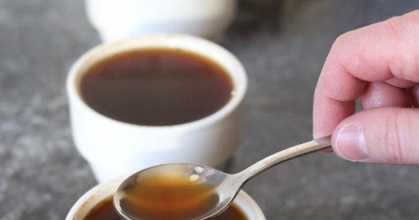 Upptäck cupping-metoden och en guide till kaffeprovning.