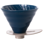 Hario V60 Switch & Match keramisk filterhållare storlek 03, matt marinblå